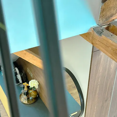 Oasis Next To A Park 클라이페다